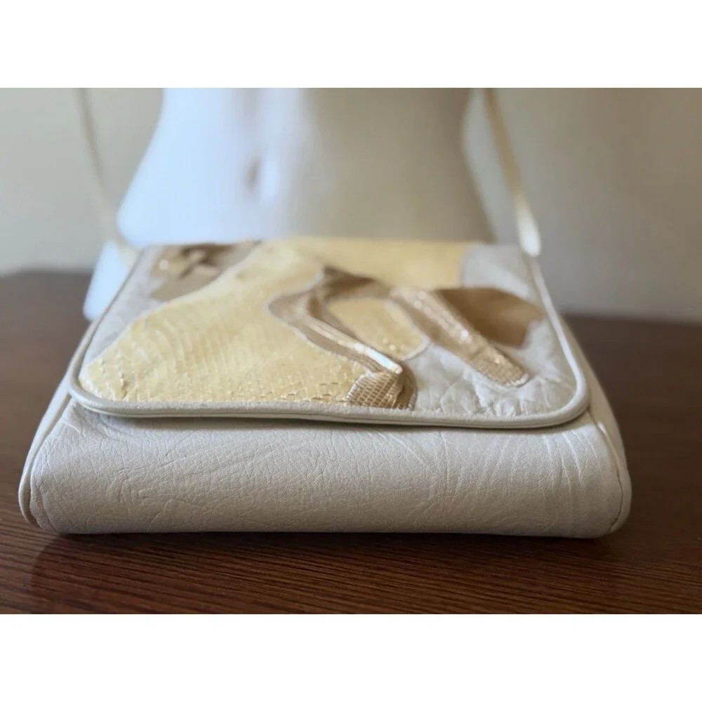 Carlos Falchi Women's Snakeskin Detail White Leather Crossbody Handbag Vintage